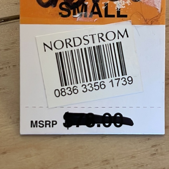 🌴 BECCA Swim Top 🌴Bikini padded beautiful NWT! Size Small - Picture 7 of 10